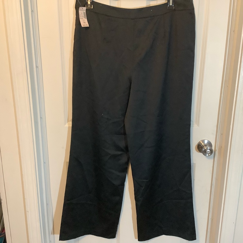 Dressbarn collection black pan size 16